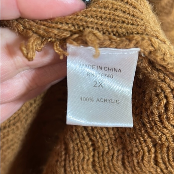 NorthStyle Cozy Brown Women's Poncho - Picture 3 of 6